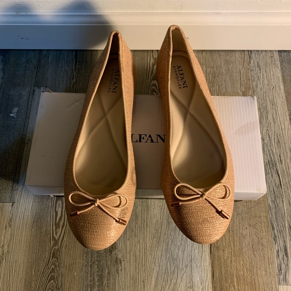 Alfani women’s Aleaa leather